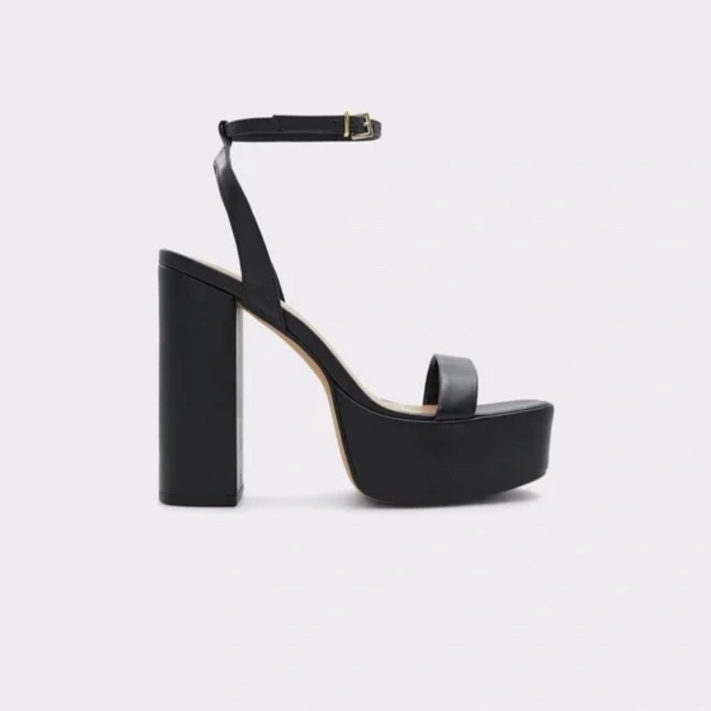 Matylda Black Platform Sandal Heels size 8.5